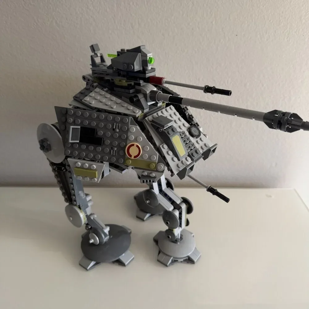 Lego Star Wars AT-AP Kashyyyk Walker 75043 Retired Complete Build & Manuals Only